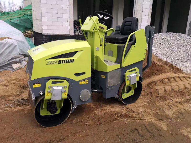 奔馬小型壓路機(jī)土方壓實、溝槽回填施工案例